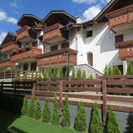 Borgo Alpino Chalet 4 阿帕里卡 外观 照片