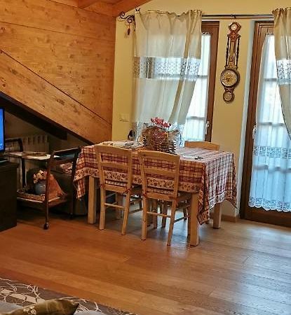 Borgo Alpino Chalet 4 阿帕里卡 外观 照片